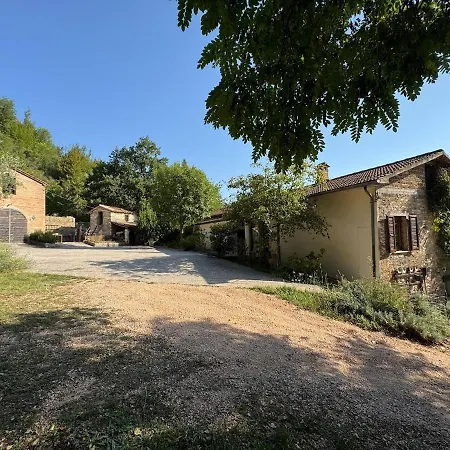 Casa Immersa Nel Vakantiehuis San Severino Marche